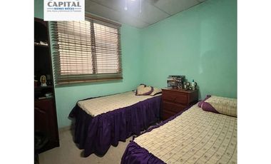 CASA EN URB. PASEO DEL VALLE - VILLA LUCRE