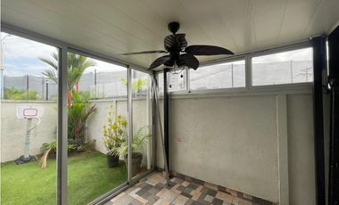 EL CRISOL / PH VILLASOL / 100M / 3 HABITACION / 2 NIVEL / LINEA BLANCA