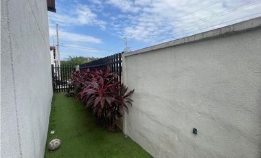 EL CRISOL / PH VILLASOL / 100M / 3 HABITACION / 2 NIVEL / LINEA BLANCA