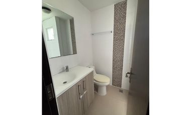 SE ALQUILA CASA EN EL CRISOL PH VILLASOL DE 100M CON LINEA BLANCA