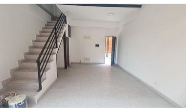 LOCAL EN ARRIENDO TOSCANA -MADRID