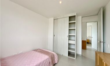 APARTAMENTO NUEVO EN ALTOS DE LOS ROSALES CON VISTA A VEGETACION