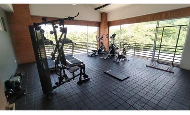Linda Casa en Venta – Conjunto Cerrado, Cerritos, Pereira