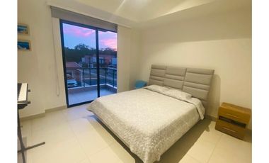 Linda Casa en Venta – Conjunto Cerrado, Cerritos, Pereira