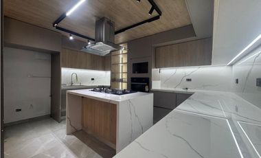 Hermosa Casa Remodelada en Venta | Av. Sur, Pereira