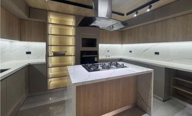 Hermosa Casa Remodelada en Venta | Av. Sur, Pereira