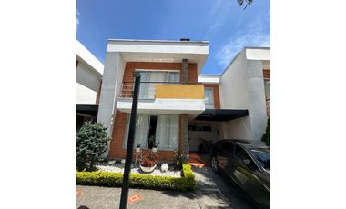Casa en Venta – Conjunto la Villa , Pereira