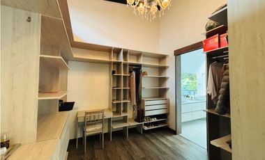 Casa campestre para la venta en unidad cerrada via San Antonio la ceja