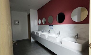 Arriendo Edificio En Morato