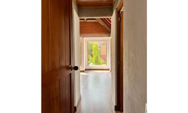 CASA EN UNIDAD CERRADA EN EL RETIRO