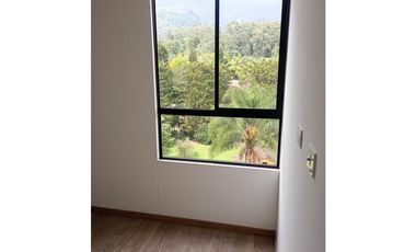 Vendo moderno apto NUEVO, La Estrella, piso alto con buena vista