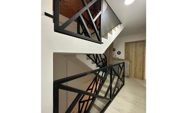 SE VENDE  HERMOSO CASA EN LAGOS 1 FLORIDABLANCA