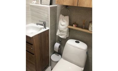 SE VENDE  HERMOSO CASA EN LAGOS 1 FLORIDABLANCA