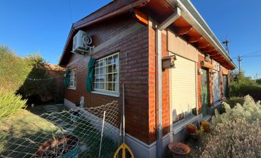 Casa en venta c/ cochera en Saldungaray