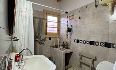 Casa en venta c/ cochera en Saldungaray