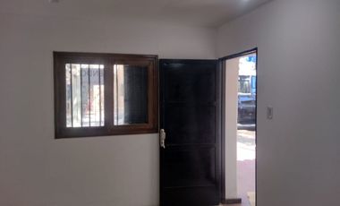 CASA APTA A CREDITO EN CALLE SANTA FE Y ABERASTAIN