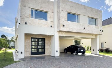 ALQUILER EN CANNING SAINT THOMAS ESTE OESTE