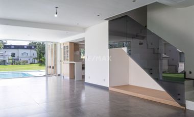 ALQUILER EN CANNING SAINT THOMAS ESTE OESTE