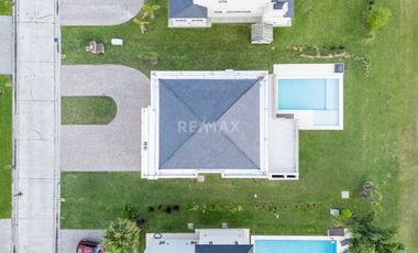 ALQUILER EN CANNING SAINT THOMAS ESTE OESTE