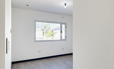 ALQUILER EN CANNING SAINT THOMAS ESTE OESTE