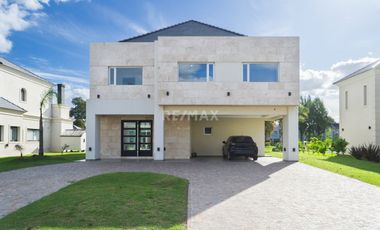 ALQUILER EN CANNING SAINT THOMAS ESTE OESTE