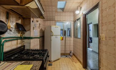 VENTA CASA 7 amb c/ cochera y terraza