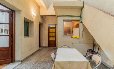 VENTA CASA 7 amb c/ cochera y terraza