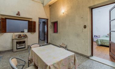 VENTA CASA 7 amb c/ cochera y terraza