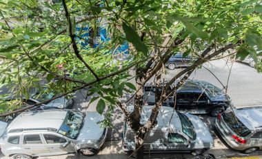 VENTA CASA 7 amb c/ cochera y terraza