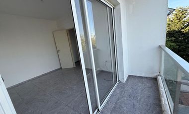 DPTO 2 AMBIENTES VILLA LUZURIAGA BALCON TERRAZA PR