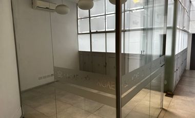 Oficina en alquiler microcentro