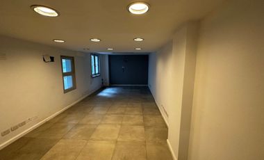 Oficina en alquiler microcentro