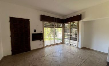 VENTA CASA 2 DORMITORIOS B PARQUE SAN VICENTE