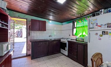 VENTA DE CASA 3 AMBIENTES BARRIO DON EMILIO