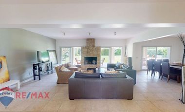 CASA EN VENTA LA LOMADA DE PILAR