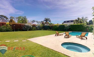 CASA EN VENTA LA LOMADA DE PILAR