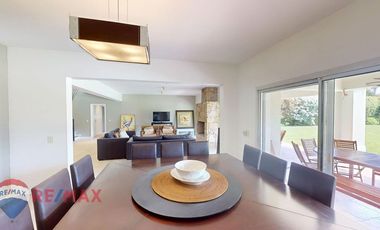 CASA EN VENTA LA LOMADA DE PILAR