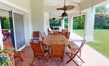 CASA EN VENTA LA LOMADA DE PILAR