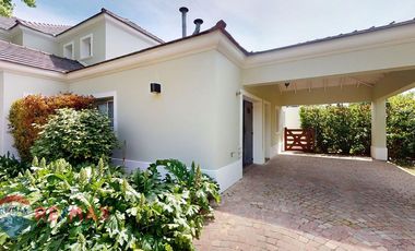 CASA EN VENTA LA LOMADA DE PILAR