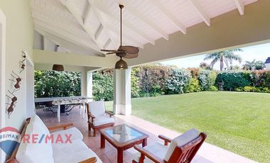 CASA EN VENTA LA LOMADA DE PILAR