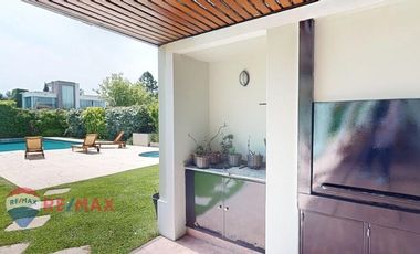 CASA EN VENTA LA LOMADA DE PILAR