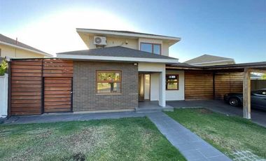 Casa en arriendo en PEÑALOLÉN