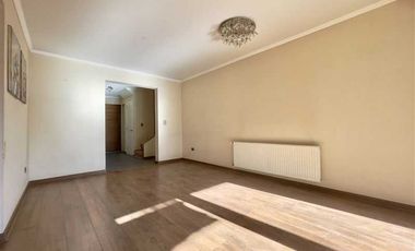 Casa en arriendo en PEÑALOLÉN