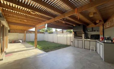 Casa en arriendo en PEÑALOLÉN