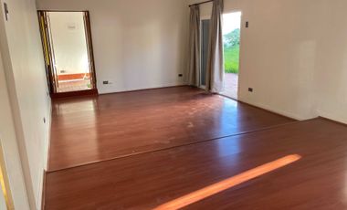 Casa en arriendo en LA REINA