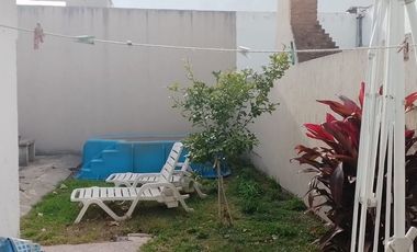 Casa en Venta 4 ambientes Ezpeleta con Jardin