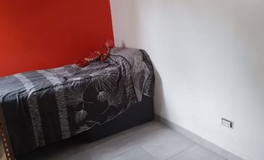 Casa en Venta 4 ambientes Ezpeleta con Jardin