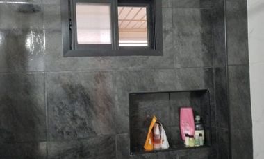 Casa en Venta 4 ambientes Ezpeleta con Jardin