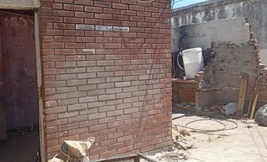 VENTA PH 3 AMBIENTES AL FRENTE A RECICLAR!