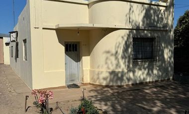 CASA CON GALPON MAS EXTENSO TERRENO EN RECREO